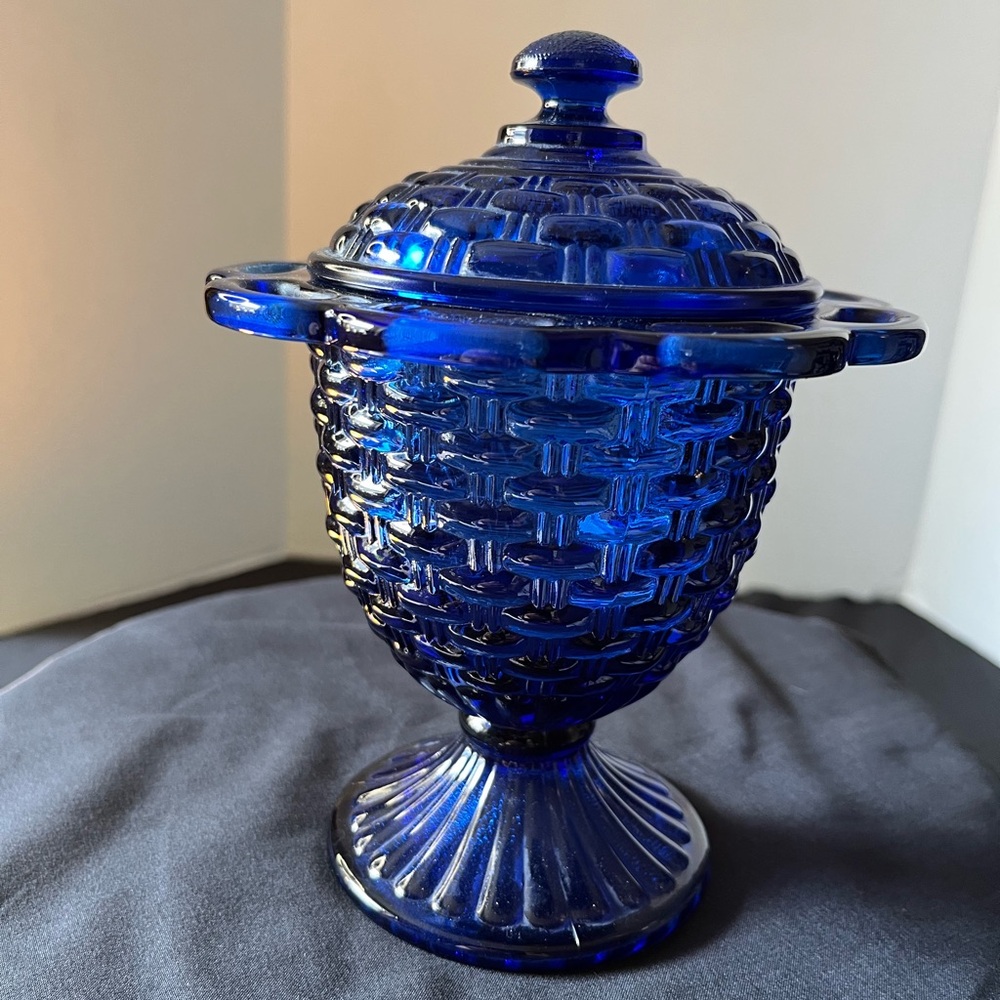 Elegant Imperial Blue Glass Decorative Candy Dish